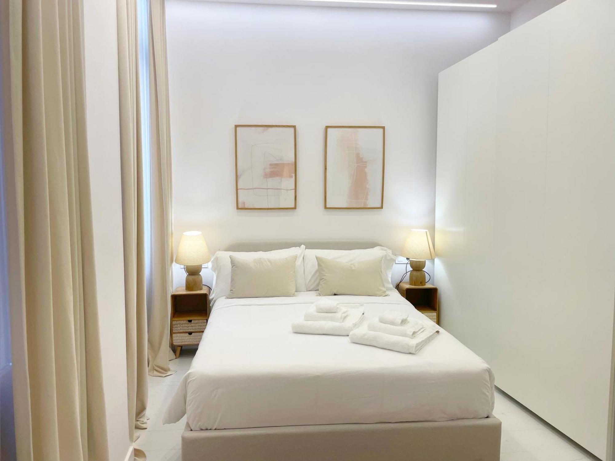 Piso Con Patio, 3 Habitaciones, En La Goleta Appartement